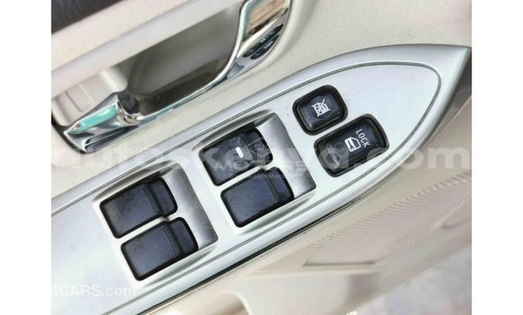 Nunua Imported Mitsubishi Pajero Nyeupe Gari ndani ya Import - Dubai nchini Kati Kenya Nunua Imported Mitsubishi Pajero Nyeupe Gari ndani ya Import - Dubai nchini Kati Kenya