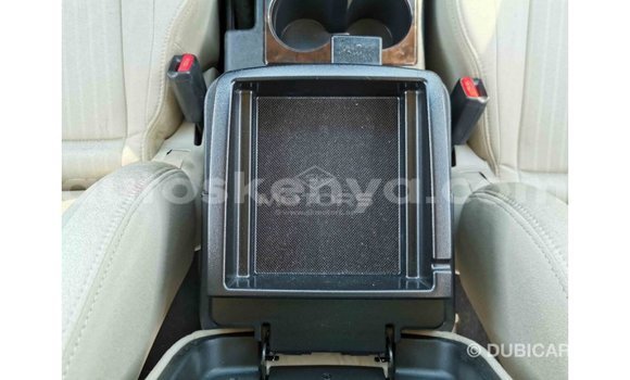 Nunua Imported Mitsubishi Pajero Nyeupe Gari ndani ya Import - Dubai nchini Kati Kenya Nunua Imported Mitsubishi Pajero Nyeupe Gari ndani ya Import - Dubai nchini Kati Kenya