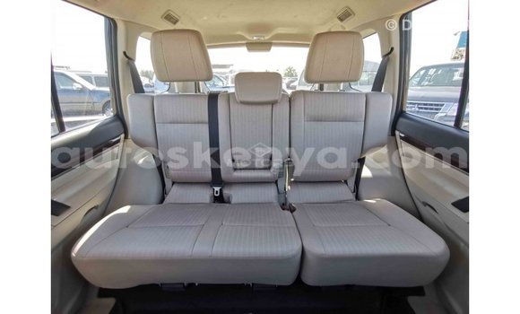 Nunua Imported Mitsubishi Pajero Nyeupe Gari ndani ya Import - Dubai nchini Kati Kenya Nunua Imported Mitsubishi Pajero Nyeupe Gari ndani ya Import - Dubai nchini Kati Kenya