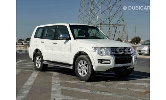 Buy Import Mitsubishi Pajero White Car in Import - Dubai in Central Kenya Buy Import Mitsubishi Pajero White Car in Import - Dubai in Central Kenya