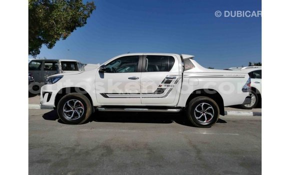 Buy Import Toyota Hilux White Car in Import - Dubai in Central Kenya Buy Import Toyota Hilux White Car in Import - Dubai in Central Kenya