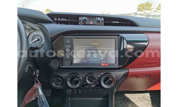 Buy Import Toyota Hilux White Car in Import - Dubai in Central Kenya Buy Import Toyota Hilux White Car in Import - Dubai in Central Kenya