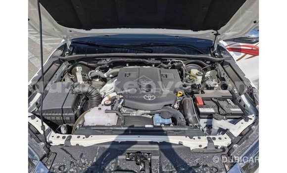 Buy Import Toyota Hilux White Car in Import - Dubai in Central Kenya Buy Import Toyota Hilux White Car in Import - Dubai in Central Kenya