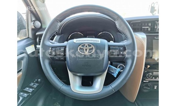 Buy Import Toyota Fortuner Other Car in Import - Dubai in Central Kenya Buy Import Toyota Fortuner Other Car in Import - Dubai in Central Kenya
