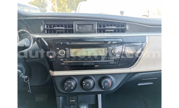 Buy Import Toyota Corolla White Car in Import - Dubai in Central Kenya Buy Import Toyota Corolla White Car in Import - Dubai in Central Kenya