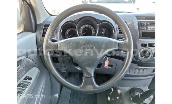 Buy Import Toyota Hilux White Car in Import - Dubai in Central Kenya Buy Import Toyota Hilux White Car in Import - Dubai in Central Kenya