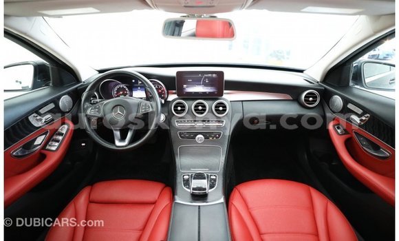 Imported Mercedes‒Benz 1117 Black Netiree iti Import - Dubai keessatti Central Kenya keessatti Imported Mercedes‒Benz 1117 Black Netiree iti Import - Dubai keessatti Central Kenya keessatti