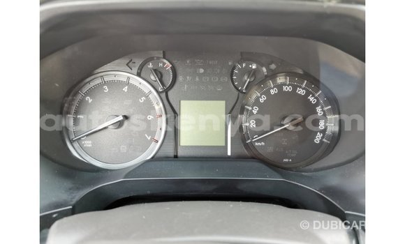 Imported Toyota Prado White Makiinaa iti Import - Dubai keessatti Central Kenya keessatti Imported Toyota Prado White Makiinaa iti Import - Dubai keessatti Central Kenya keessatti