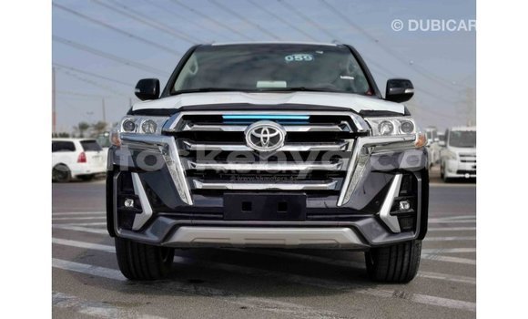 Buy Import Toyota Land Cruiser Black Car in Import - Dubai in Central Kenya Buy Import Toyota Land Cruiser Black Car in Import - Dubai in Central Kenya