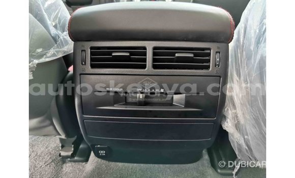 Buy Import Toyota Land Cruiser Black Car in Import - Dubai in Central Kenya Buy Import Toyota Land Cruiser Black Car in Import - Dubai in Central Kenya