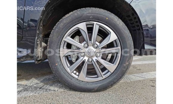 Buy Import Toyota Land Cruiser Black Car in Import - Dubai in Central Kenya Buy Import Toyota Land Cruiser Black Car in Import - Dubai in Central Kenya