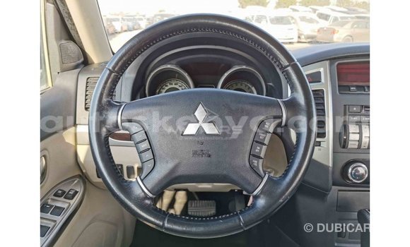 Buy Import Mitsubishi Pajero White Car in Import - Dubai in Central Kenya Buy Import Mitsubishi Pajero White Car in Import - Dubai in Central Kenya