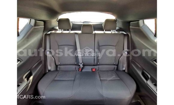 Nunua Imported Toyota C-HR Nyeusi Gari ndani ya Import - Dubai nchini Kati Kenya Nunua Imported Toyota C-HR Nyeusi Gari ndani ya Import - Dubai nchini Kati Kenya