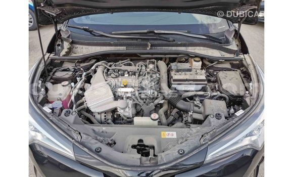 Nunua Imported Toyota C-HR Nyeusi Gari ndani ya Import - Dubai nchini Kati Kenya Nunua Imported Toyota C-HR Nyeusi Gari ndani ya Import - Dubai nchini Kati Kenya