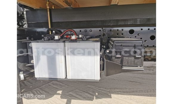 Nunua Imported Mitsubishi Fuso Nyeupe Lori ndani ya Import - Dubai nchini Kati Kenya Nunua Imported Mitsubishi Fuso Nyeupe Lori ndani ya Import - Dubai nchini Kati Kenya