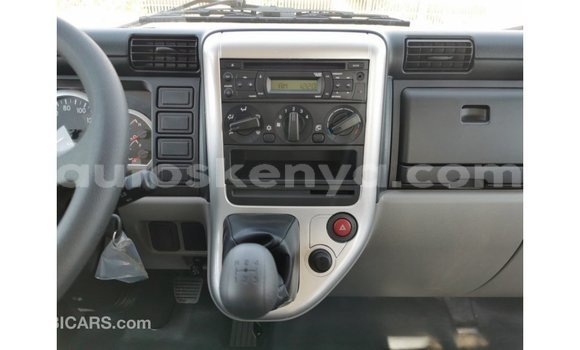 Nunua Imported Mitsubishi Fuso Nyeupe Lori ndani ya Import - Dubai nchini Kati Kenya Nunua Imported Mitsubishi Fuso Nyeupe Lori ndani ya Import - Dubai nchini Kati Kenya