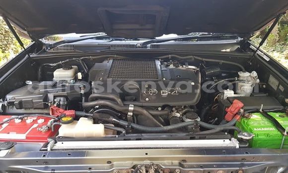 Oofamaa Toyota Land Cruiser Prado Other Makiinaa iti Nairobi keessatti Nairobi keessatti Oofamaa Toyota Land Cruiser Prado Other Makiinaa iti Nairobi keessatti Nairobi keessatti