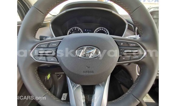 Buy Import Hyundai Santa Fe Other Car in Import - Dubai in Central Kenya Buy Import Hyundai Santa Fe Other Car in Import - Dubai in Central Kenya