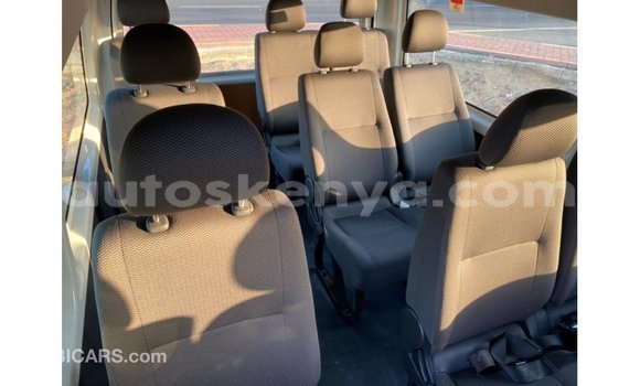 Buy Import Toyota Hiace White Car in Import - Dubai in Central Kenya Buy Import Toyota Hiace White Car in Import - Dubai in Central Kenya