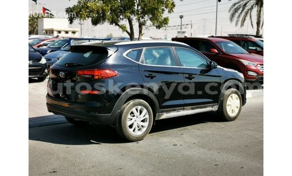 Nunua Imported Hyundai Tucson Nyeusi Gari ndani ya Import - Dubai nchini Kati Kenya Nunua Imported Hyundai Tucson Nyeusi Gari ndani ya Import - Dubai nchini Kati Kenya