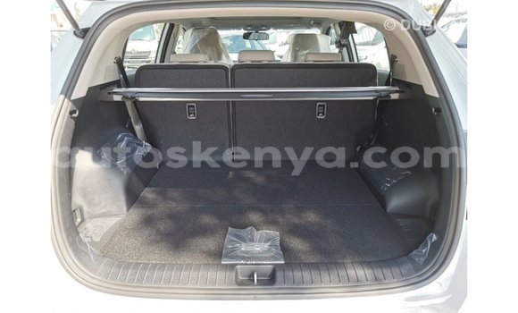Buy Import Kia Sportage White Car in Import - Dubai in Central Kenya Buy Import Kia Sportage White Car in Import - Dubai in Central Kenya
