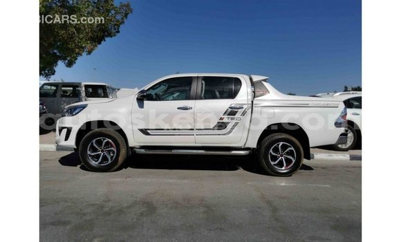 Buy Import Toyota Hilux White Car in Import - Dubai in Central Kenya Buy Import Toyota Hilux White Car in Import - Dubai in Central Kenya