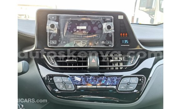 Imported Toyota C-HR Red Makiinaa iti Import - Dubai keessatti Central Kenya keessatti Imported Toyota C-HR Red Makiinaa iti Import - Dubai keessatti Central Kenya keessatti