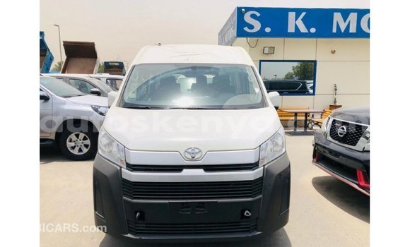 Nunua Imported Toyota Hiace Nyeupe Gari ndani ya Import - Dubai nchini Kati Kenya Nunua Imported Toyota Hiace Nyeupe Gari ndani ya Import - Dubai nchini Kati Kenya