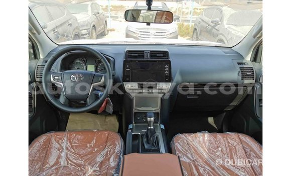 Nunua Imported Toyota Prado Nyeupe Gari ndani ya Import - Dubai nchini Kati Kenya Nunua Imported Toyota Prado Nyeupe Gari ndani ya Import - Dubai nchini Kati Kenya