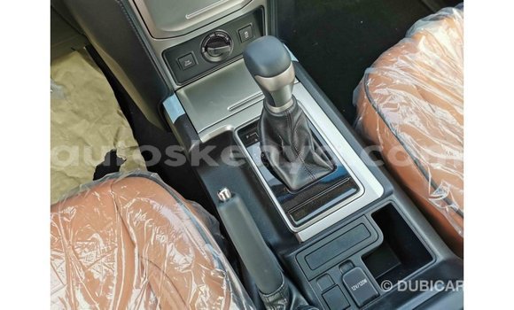 Nunua Imported Toyota Prado Nyeupe Gari ndani ya Import - Dubai nchini Kati Kenya Nunua Imported Toyota Prado Nyeupe Gari ndani ya Import - Dubai nchini Kati Kenya