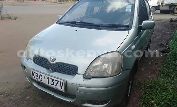 Oofamaa Toyota Vitz Silver Makiinaa iti Nairobi keessatti Nairobi keessatti Oofamaa Toyota Vitz Silver Makiinaa iti Nairobi keessatti Nairobi keessatti