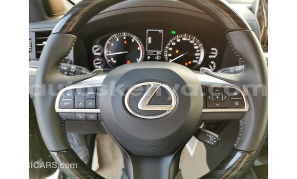 Nunua Imported Lexus LX Nyeusi Gari ndani ya Import - Dubai nchini Kati Kenya Nunua Imported Lexus LX Nyeusi Gari ndani ya Import - Dubai nchini Kati Kenya