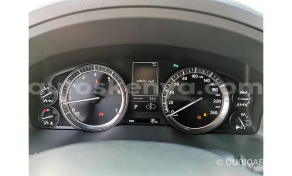 Nunua Imported Lexus LX Nyeusi Gari ndani ya Import - Dubai nchini Kati Kenya Nunua Imported Lexus LX Nyeusi Gari ndani ya Import - Dubai nchini Kati Kenya