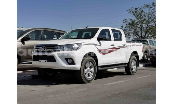 Buy Import Toyota Hilux White Car in Import - Dubai in Central Kenya Buy Import Toyota Hilux White Car in Import - Dubai in Central Kenya