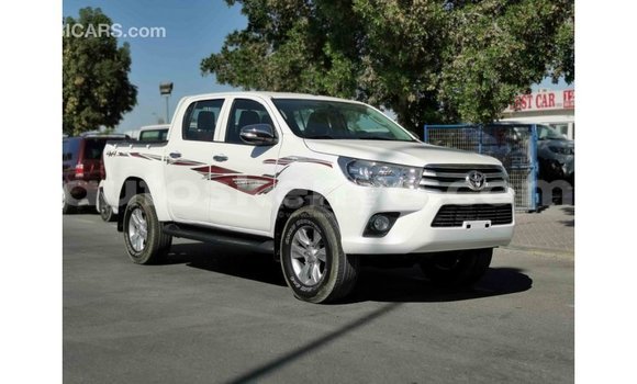 Buy Import Toyota Hilux White Car in Import - Dubai in Central Kenya Buy Import Toyota Hilux White Car in Import - Dubai in Central Kenya