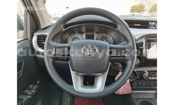 Buy Import Toyota Hilux White Car in Import - Dubai in Central Kenya Buy Import Toyota Hilux White Car in Import - Dubai in Central Kenya