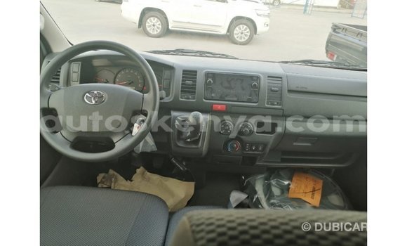Buy Import Toyota DA White Truck in Import - Dubai in Central Kenya Buy Import Toyota DA White Truck in Import - Dubai in Central Kenya