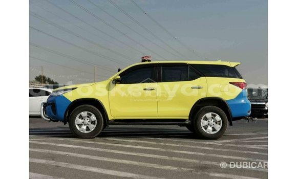 Nunua Imported Toyota Fortuner Nyingine Gari ndani ya Import - Dubai nchini Kati Kenya Nunua Imported Toyota Fortuner Nyingine Gari ndani ya Import - Dubai nchini Kati Kenya