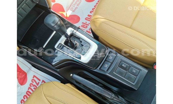 Nunua Imported Toyota Fortuner Nyeusi Gari ndani ya Import - Dubai nchini Kati Kenya Nunua Imported Toyota Fortuner Nyeusi Gari ndani ya Import - Dubai nchini Kati Kenya
