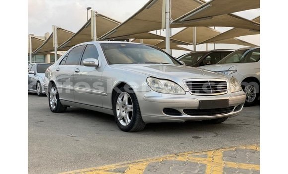 Imported Mercedes‒Benz 200 Other Makiinaa iti Import - Dubai keessatti Central Kenya keessatti