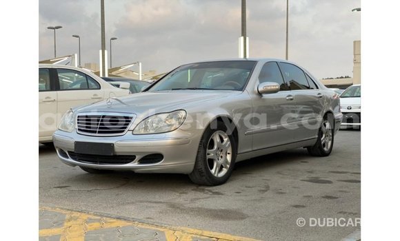 Buy Import Mercedes‒Benz 200 Other Car in Import - Dubai in Central Kenya Buy Import Mercedes‒Benz 200 Other Car in Import - Dubai in Central Kenya