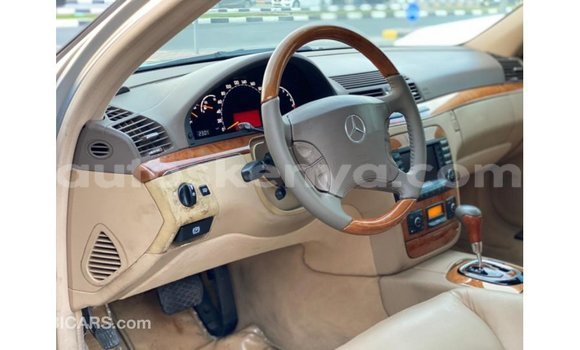 Buy Import Mercedes‒Benz 200 Other Car in Import - Dubai in Central Kenya Buy Import Mercedes‒Benz 200 Other Car in Import - Dubai in Central Kenya