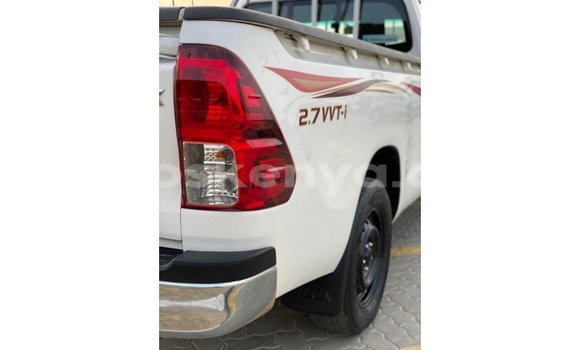 Buy Import Toyota Hilux White Car in Import - Dubai in Central Kenya Buy Import Toyota Hilux White Car in Import - Dubai in Central Kenya