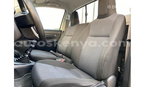 Buy Import Toyota Hilux White Car in Import - Dubai in Central Kenya Buy Import Toyota Hilux White Car in Import - Dubai in Central Kenya