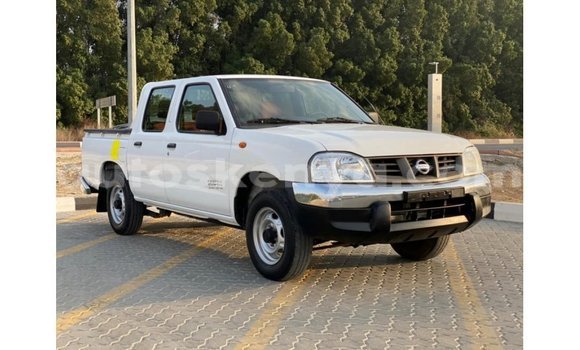 Imported Nissan Pickup White Makiinaa iti Import - Dubai keessatti Central Kenya keessatti Imported Nissan Pickup White Makiinaa iti Import - Dubai keessatti Central Kenya keessatti