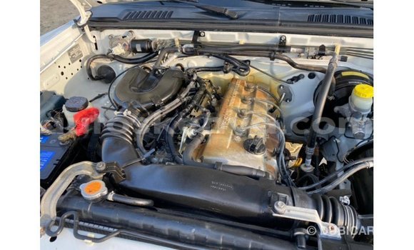 Imported Nissan Pickup White Makiinaa iti Import - Dubai keessatti Central Kenya keessatti Imported Nissan Pickup White Makiinaa iti Import - Dubai keessatti Central Kenya keessatti