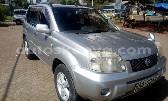 Nunua Ilio tumika Nissan X–Trail Fedha Gari ndani ya Nairobi nchini Nairobi Nunua Ilio tumika Nissan X–Trail Fedha Gari ndani ya Nairobi nchini Nairobi