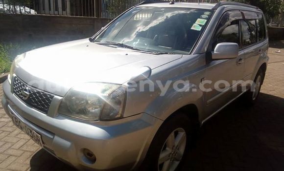 Nunua Ilio tumika Nissan X–Trail Fedha Gari ndani ya Nairobi nchini Nairobi Nunua Ilio tumika Nissan X–Trail Fedha Gari ndani ya Nairobi nchini Nairobi