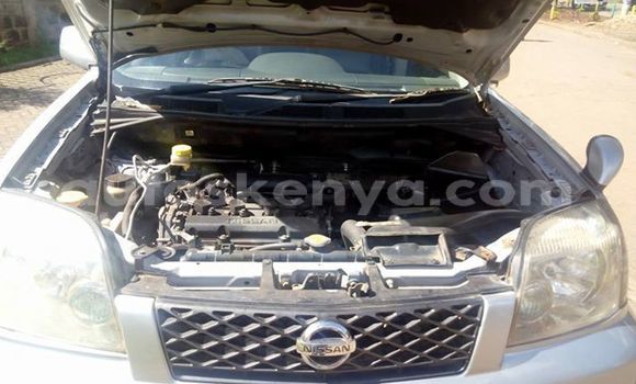 Nunua Ilio tumika Nissan X–Trail Fedha Gari ndani ya Nairobi nchini Nairobi Nunua Ilio tumika Nissan X–Trail Fedha Gari ndani ya Nairobi nchini Nairobi