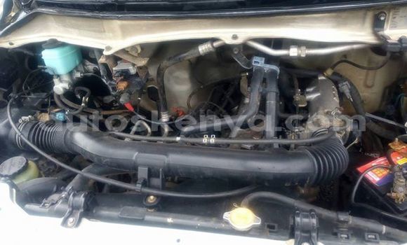 Nunua Ilio tumika Toyota Town Ace Nyeupe Gari ndani ya Nairobi nchini Nairobi Nunua Ilio tumika Toyota Town Ace Nyeupe Gari ndani ya Nairobi nchini Nairobi